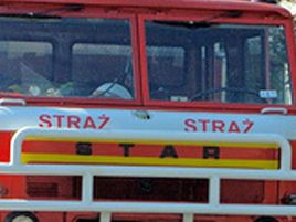 Przy gaszeniu ognia pracowało 20 strażackich zastępów (fot. arch.)