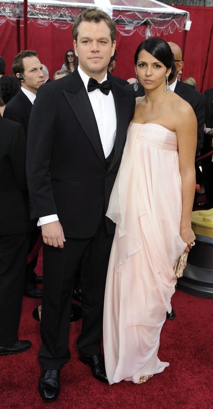 Akor Matt Damon z piękną i naturalną Lucianą Damon  (fot. PAP/EPA/PAUL BUCK)