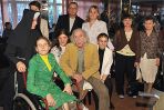 Uczestnicy Festiwalu Zaczarowanej Piosenki z Bogdanem Smoleniem, jednym z jurorów konkursu, fot. TVP/I. Sobieszczuk