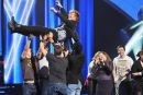 Antek Smykiewicz świętował swój triumf w drużynie Kayah (fot. Ireneusz Sobieszczuk / TVP)