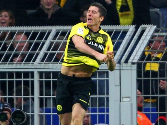 Robert Lewandowski otworzył wynik meczu (fot.PAP/EPA)