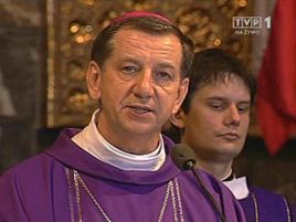 Uroczysty ingres nowego biskupa polowego Józefa Guzdka do Katedry Polowej Wojska Polskiego w Warszawie