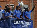 Chelsea paraduje, Tottenham się smuci