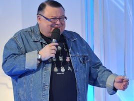 Gospodarz programu Wojciech Mann (fot. TVP)