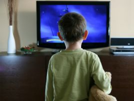 Mieszkańcy Krakowa i Katowic już mogą oglądać naziemną telewizję cyfrową (fot. greenland/www.shutterstock.com)