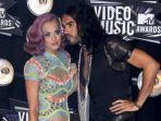 Katy Perry i Russell Brand rozwodzą się