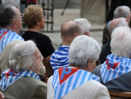 14 czerwca został ustanowiony przez Sejm Narodowym Dniem Pamięci Ofiar Nazistowskich Obozów Koncentracyjnych.