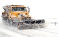 Śnieżyca sparaliżowała wszystko – nawet ciężki sprzęt (fot. arch. PAP/EPA)