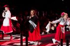 Las Balkanieras wprowadził wszystkich w taneczny nastrój (fot. PAP/EPA)