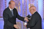 Uhonorowano również Jana Mokrzyckiego, wieloletniego prezesa Zjednoczenia Polskiego w Wielkiej Brytanii (fot. TVP/I.Sobieszczuk)