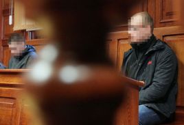 Wyroki 25 i 15 lat więzienia usłyszeli zabójcy warszawskiego policjanta Andrzeja Struja (fot. Paweł Supernak/PAP)