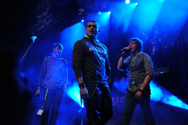 Niezwykłe trio: Antek Smykiewicz, Damian Ukeje i Piotrek Niesłuchowski rozgrzało publiczność (fot. I. Sobieszczuk)