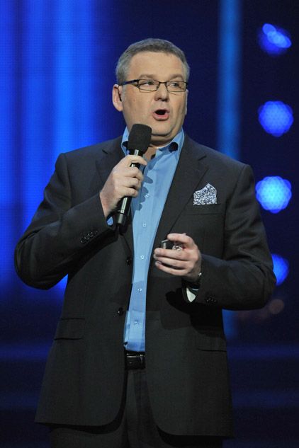 Artur Andrus do młodych już nie należy, ale był idealnym wsparciem dla mniej doświadczonych kolegów (fot. J. Bogacz/TVP)