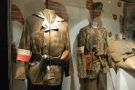 Mundury powstańcze odtworzone w Muzeum Wojska Polskiego, fot. TVP/I. Sobieszczuk