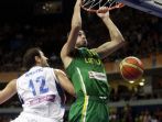 Jonas Valanciunas - nowa gwiazda reprezentacji Litwy (fot. PAP/EPA)