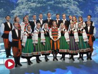 Zespół Mazowsze (fot. Jan Bogacz / TVP). - 74b54bfcd36cc58085a39b00a96024731324480485845.jpg