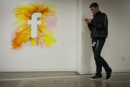 Facebook ma ponad 800 mln użytkowników