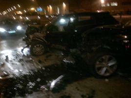 Łącznie w karambolu udział wzięło pięć samochodów (fot. Marcin Włodarski/TVP Warszawa)