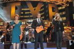 Prowadzący „Kocham Cię Polsko” od razu nawiązali kontakt z publicznością (fot. I. Sobieszczuk/TVP)