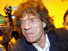 Mick Jagger ciągle ma problemy z podatkami w Anglii... (fot. PAP Life)