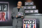 Dariusz Czaja – uhonorowany w kategorii literatura za książkę „Lekcje Ciemności” (fot. TVP/I. Sobieszczuk)