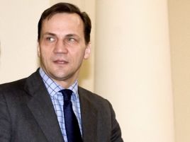 Czy Radosław Sikorski zmieni resort? (fot. arch. PAP/P. Kula)
