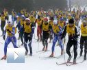 Po raz pierwszy polska impreza narciarska - Bieg Piastów -
znalazła się w Światowej Lidze Biegów Długodystansowych
(Worldloppet Ski Federation). Dwa tysiące siedemset osób z 31 krajów pokonywało trasę na
Polanie Jakuszyckiej w dość trudnych warunkach - przy deszczowo-
śnieżnej mżawce i ograniczonej widoczności z powodu mgły.