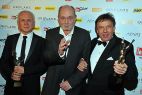 Waldemar Malicki i Zenon Laskowik odebrali Telekamerę w kategorii osobowość rozrywki (fot. J. Bogacz/TVP)
