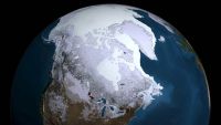 Arktyczny lód topnieje w coraz szybszym tempie (fot. arch. PAP/EPA/NASA GODDARD'S SCIENTIFIC VISUAL )