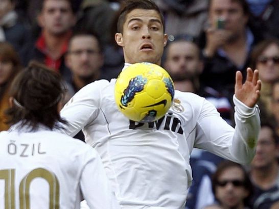 Cristiano Ronaldo trzy razy wpisał się na listę strzelców (fot.PAP/EPA)