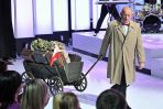 Mimo czarnego okresu w historii kraju i całej Europy Polacy starali się nie dać rozpaczy / fot. Jan Bogacz TVP