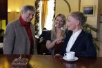 Anna Milewska przy kawie i w doborowym towarzystwie (fot. Jacek Urbaniak)