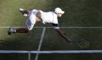 Andy Roddick robił wszystko, żeby pokonać Murraya (fot. PAP/EPA)