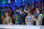 Ciesząca się drużyna Kasi w odcinku ósmym (fot.TVP)