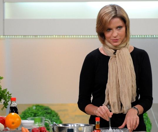 Joanna Mucha – najpiękniejsza posłanka, gotowała z Mariolą Bojarską-Ferenc