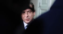 Były szef CBA Mariusz Kamiński w drodze na przesłuchanie sejmowej komisji śledczej