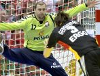 Marcin Wichary po przerwie zmienił Sławomira Szmala (fot.PAP/Adam Warżawa)