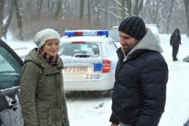 Justyna Schneider i Marcin Bosak jako policyjni partnerzy (fot. Jan Bogacz/TVP)