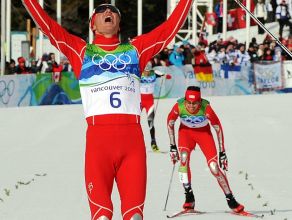 Mistrzem w kombinacji norweskiej został Amerykanin Bill Demong (fot. EPA/PATRICK SEEGER)