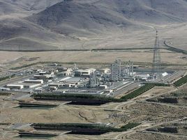 MAEA potwierdziła na początku stycznia, że Iran rozpoczął produkcję uranu w nowych zakładach Fordo  (fot. PAP/EPA/HANDOUT)