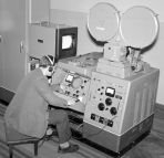 Miniaturyzacja? Pod koniec lat 50. nie znano tego słowa. Telerekording (1959) fot. Z. Januszewski