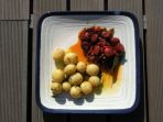 Chourizo z papryką i porto oraz młodymi ziemniakami (fot. Makłowicz.s.c)