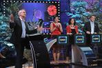 Emocje udzieliły się Robertowi Janowskiemu (fot. Ireneusz Sobieszczuk/TVP)