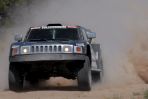 Amerykanin Robby Gordon w swoim Hummerze H3 (fot. PAP/EPA)