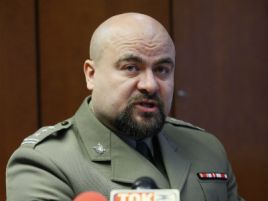 Prokurator Mikołaj Przybyła twierdził, że staje w obronie honoru prokuratora i oficera (fot. Marek Zakrzewski/PAP)