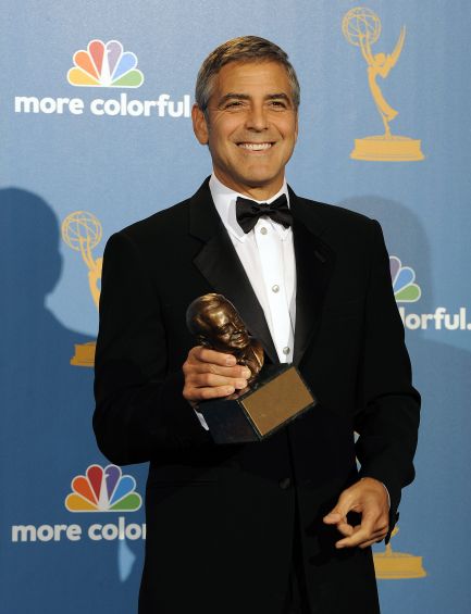 George Clooney został doceniony za pomoc potrzebującym (fot. PAP/EPA/PAUL BUCK)