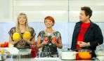 Która z pań ma dorodniejsze... owoce? (fot. Agencja Forum)