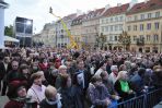 Galowy koncert Dnia Papieskiego odbył się na placu przed kościołem św. Anny w Warszawie (fot. J. Bogacz) Galowy koncert Dnia Papieskiego odbył się na placu przed kościołem św. Anny w Warszawie (fot. J. Bogacz)