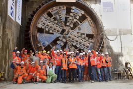 Koszt projektu to 21,6 mln euro – laser ma być gotowy do 2014 roku (fot. xfel.eu)