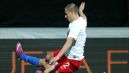 Piotr Celeban (L) w starciu z Vedadem Sobanoviciem (fot. PAP/Radek Pietruszka)